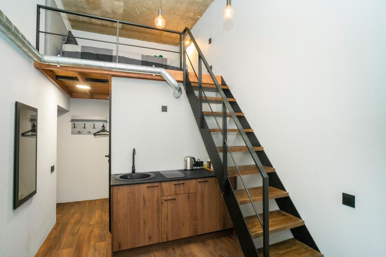 Teeny Tiny Lofts In Center カウナス エクステリア 写真